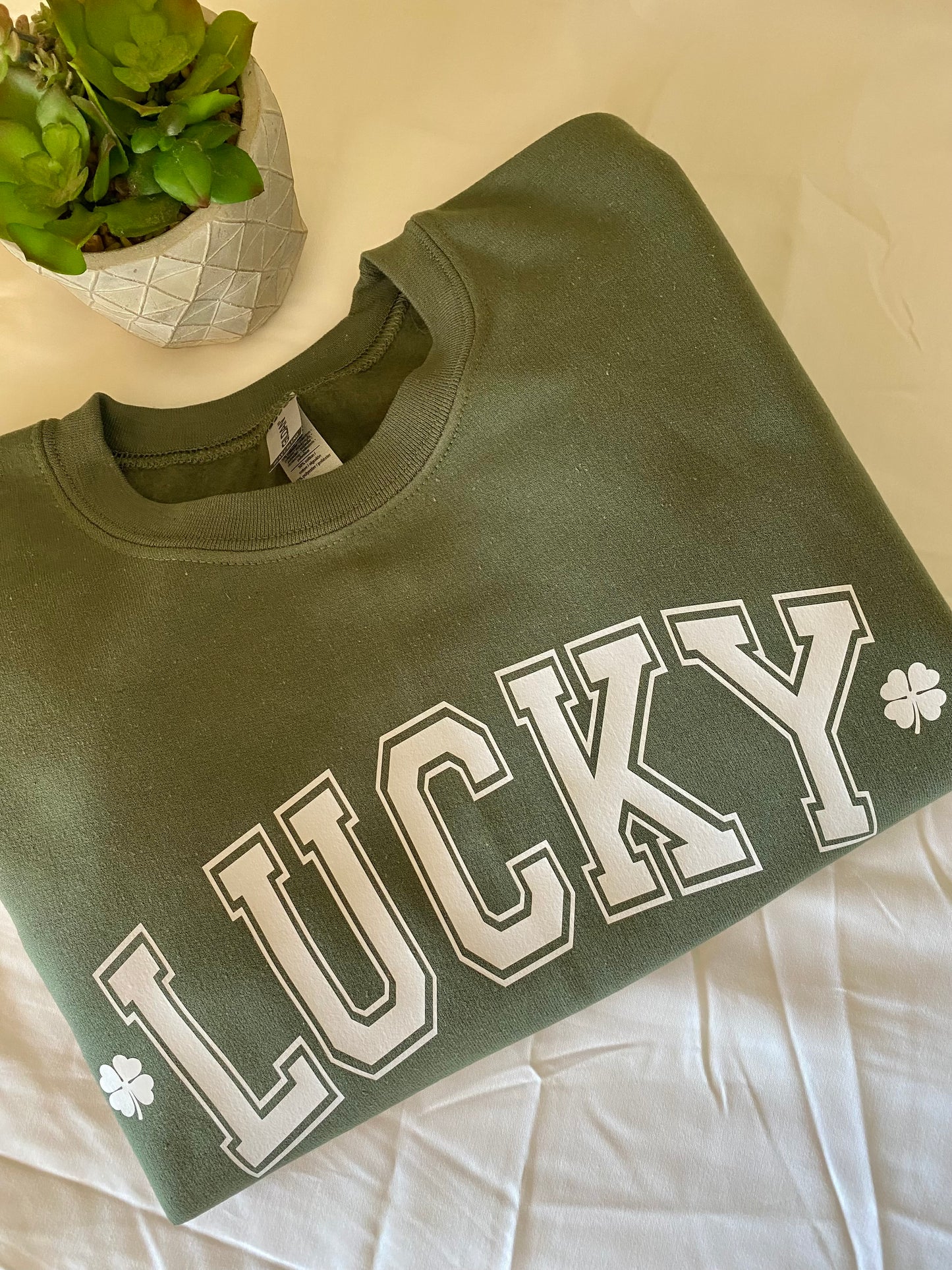 Lucky Shamrock Crew sweatshirt