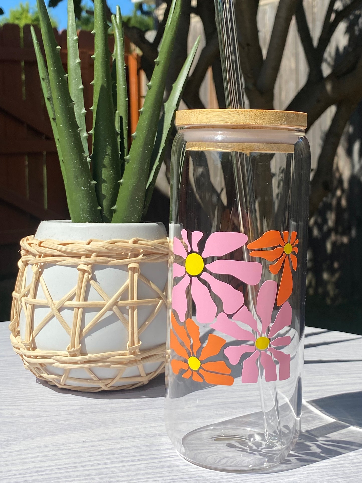 Bloom Abstract floral Cup